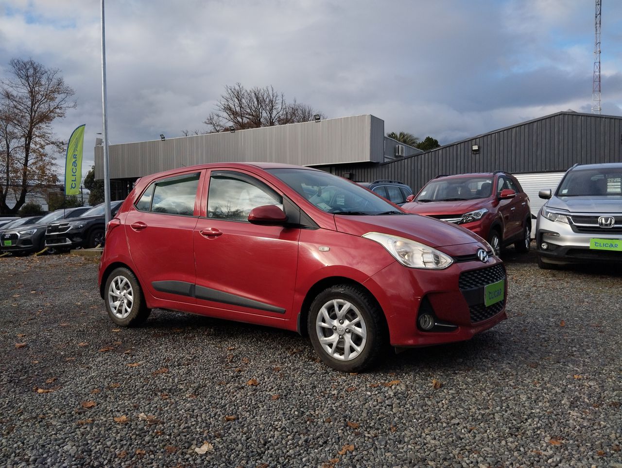 HYUNDAI - 4