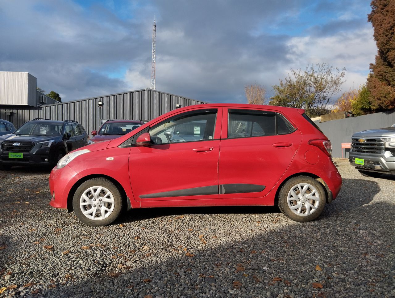 HYUNDAI - 9