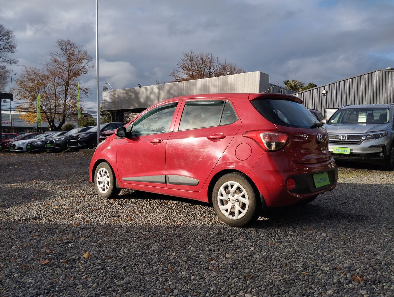 HYUNDAI - 10