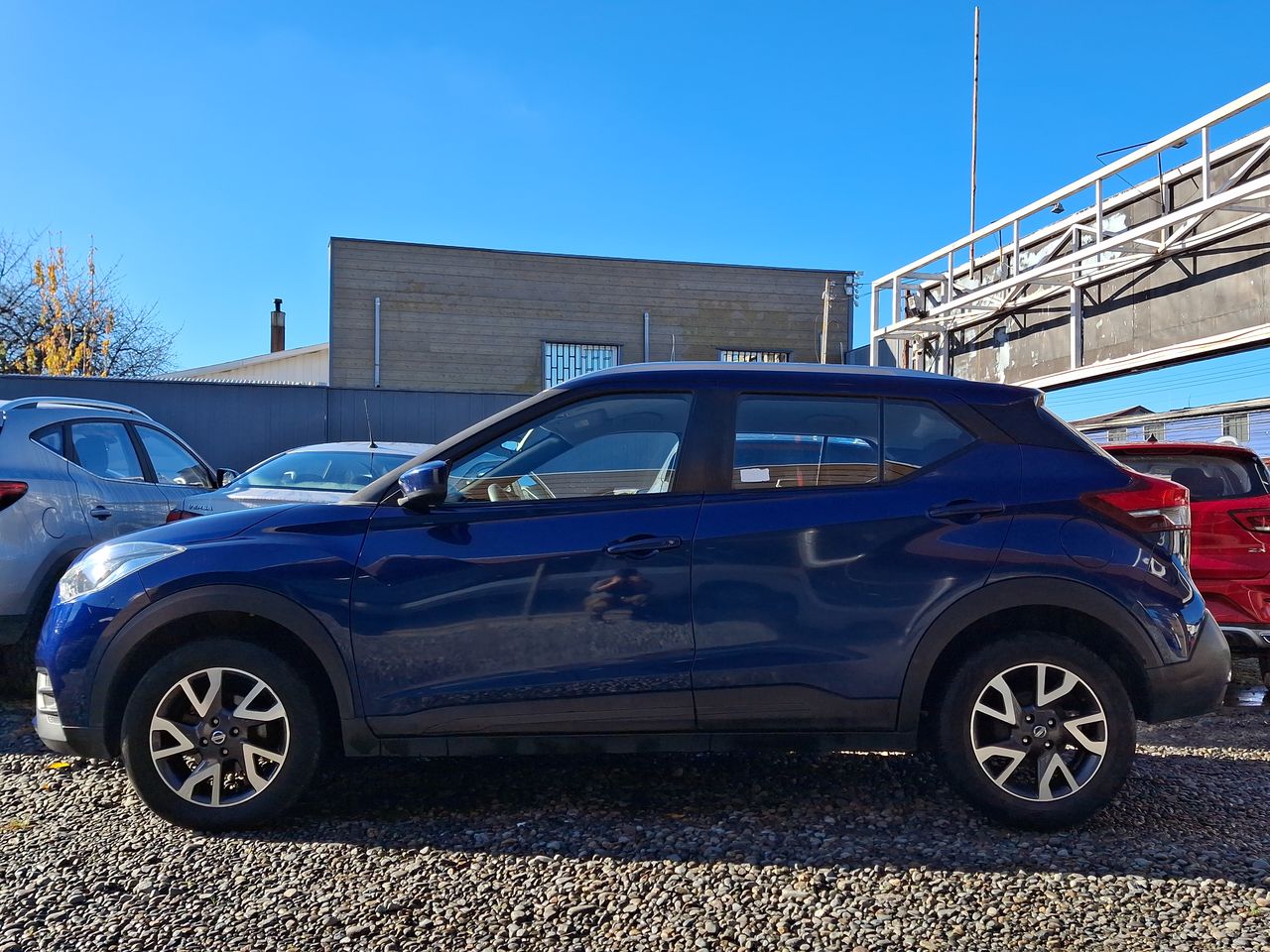 NISSAN - 5