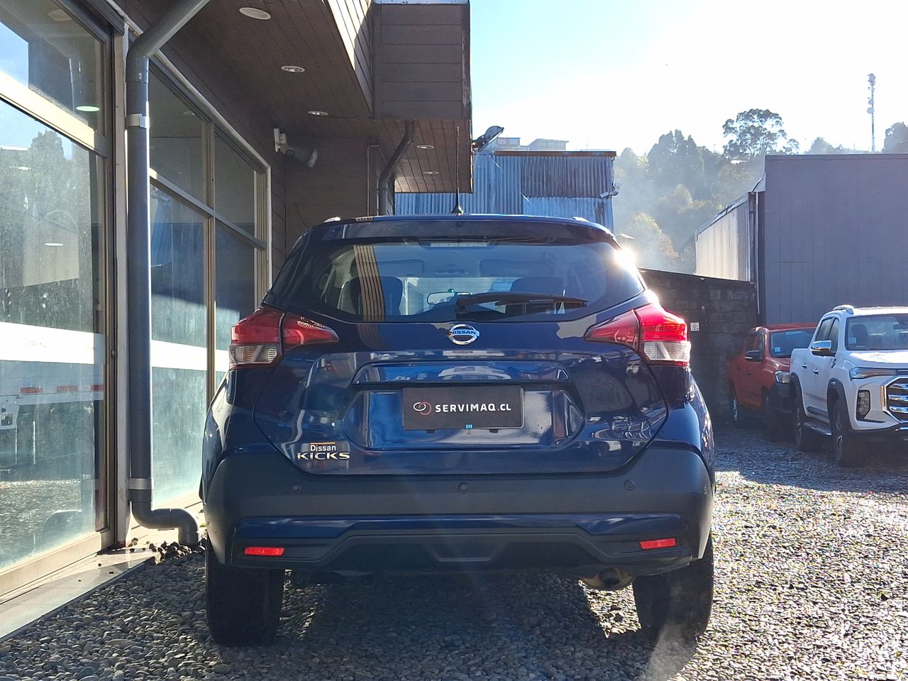 NISSAN - 8
