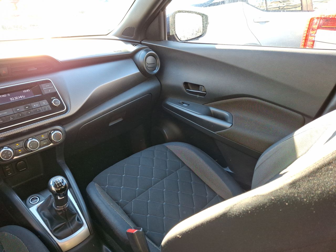 NISSAN - 14
