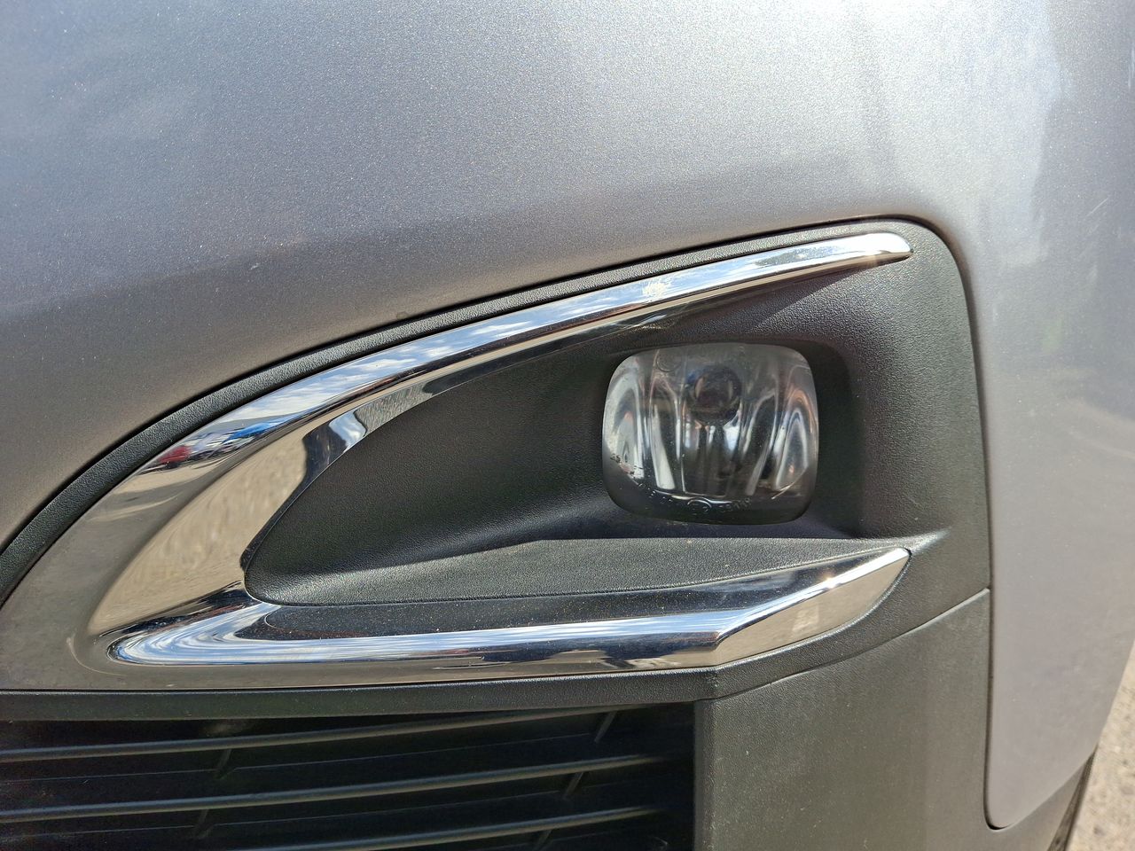 PEUGEOT - 24