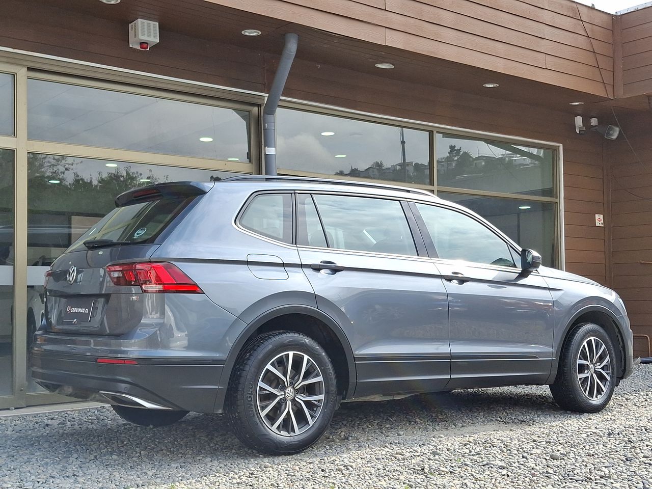 VOLKSWAGEN - 10