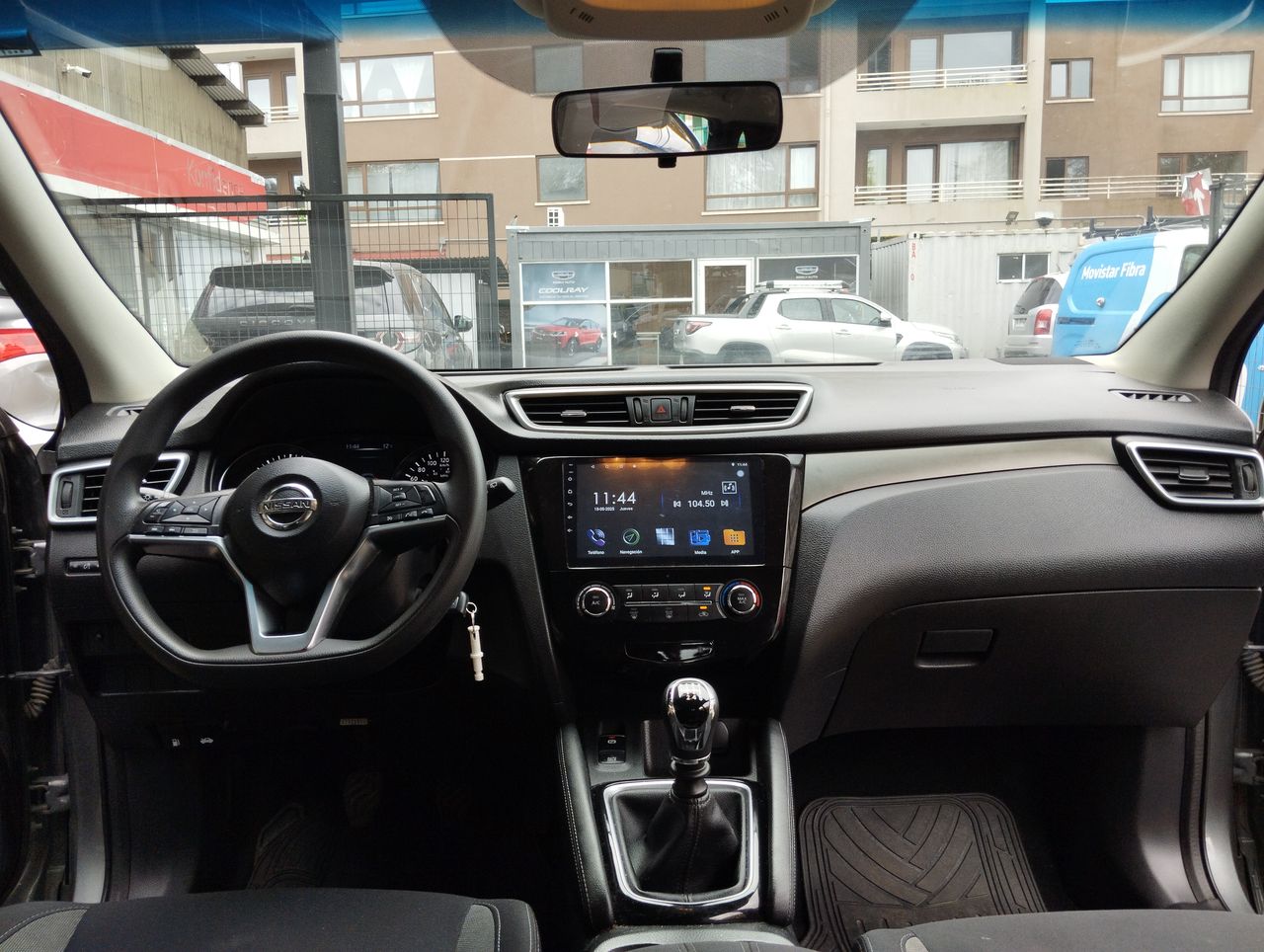 NISSAN - 13