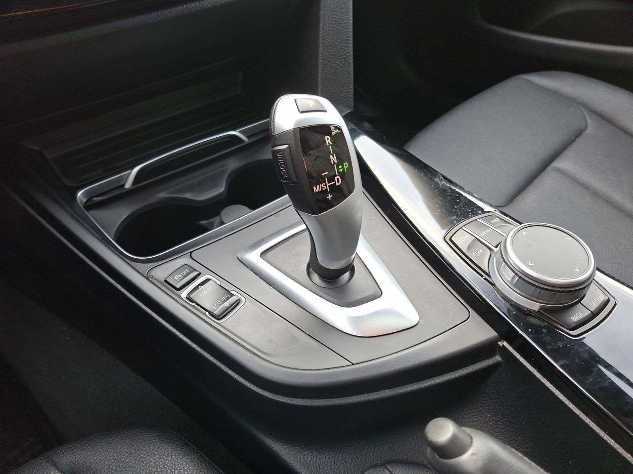 BMW - 30