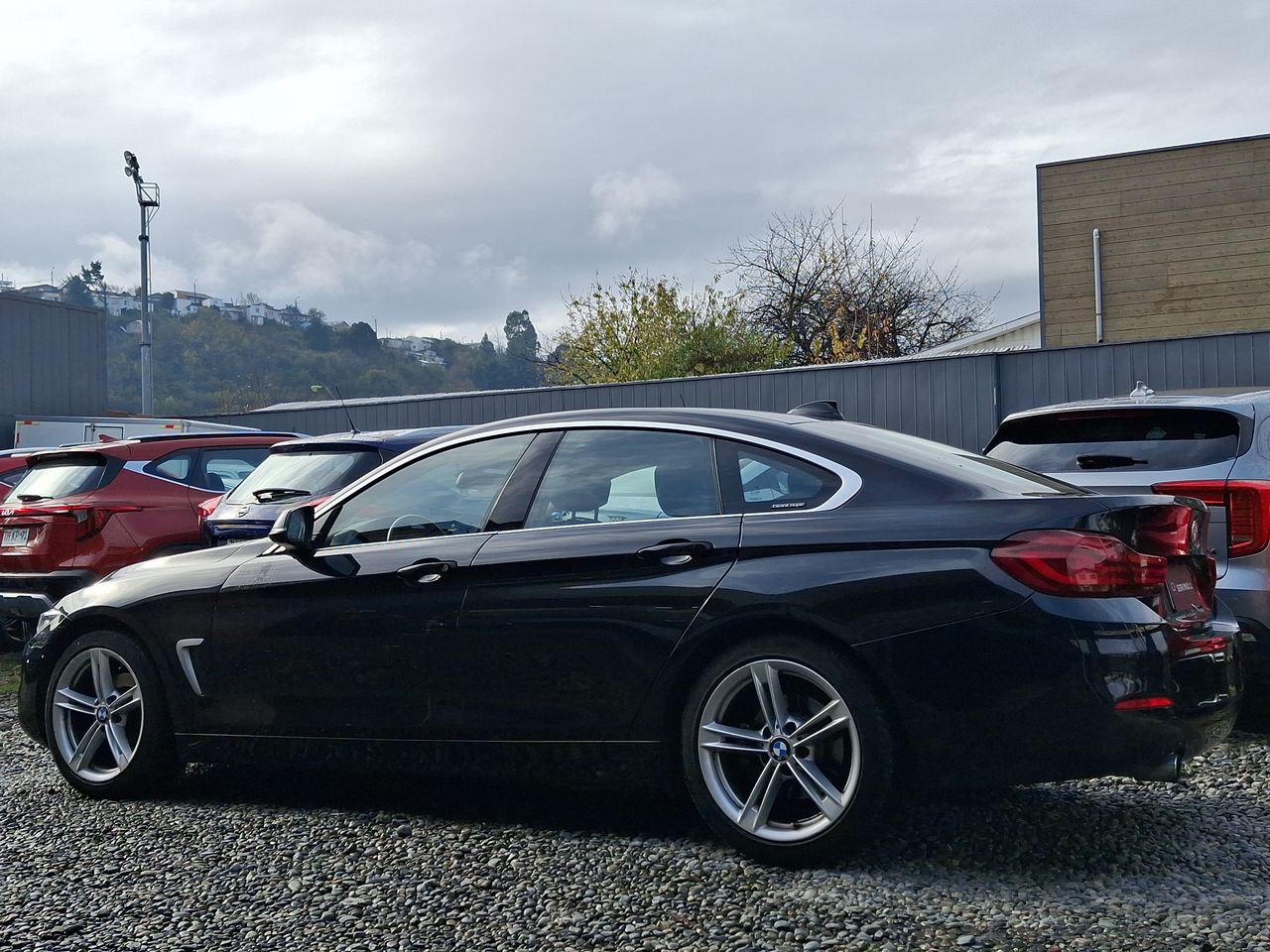 BMW - 6