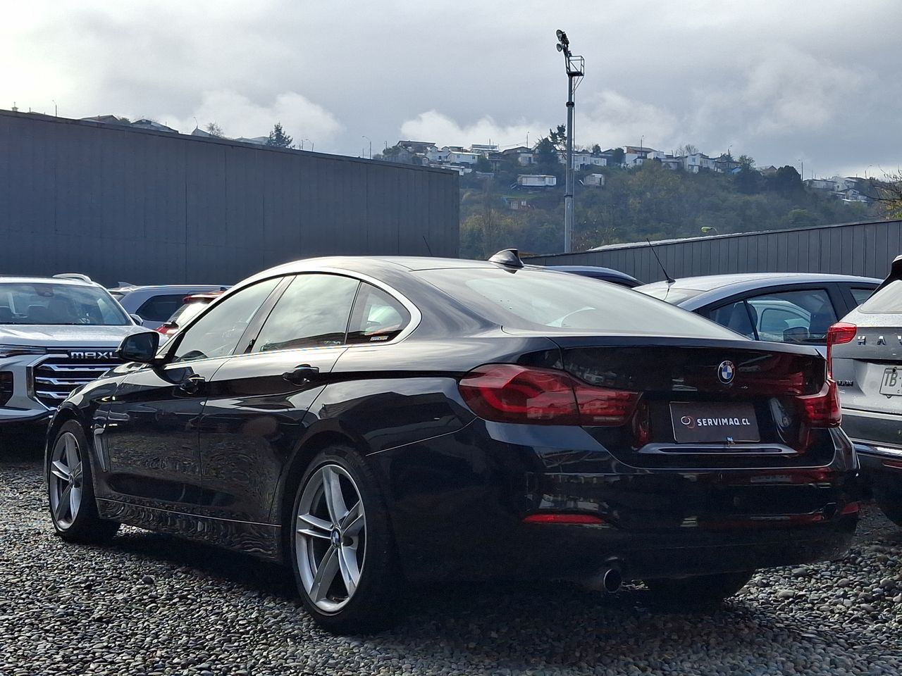 BMW - 7