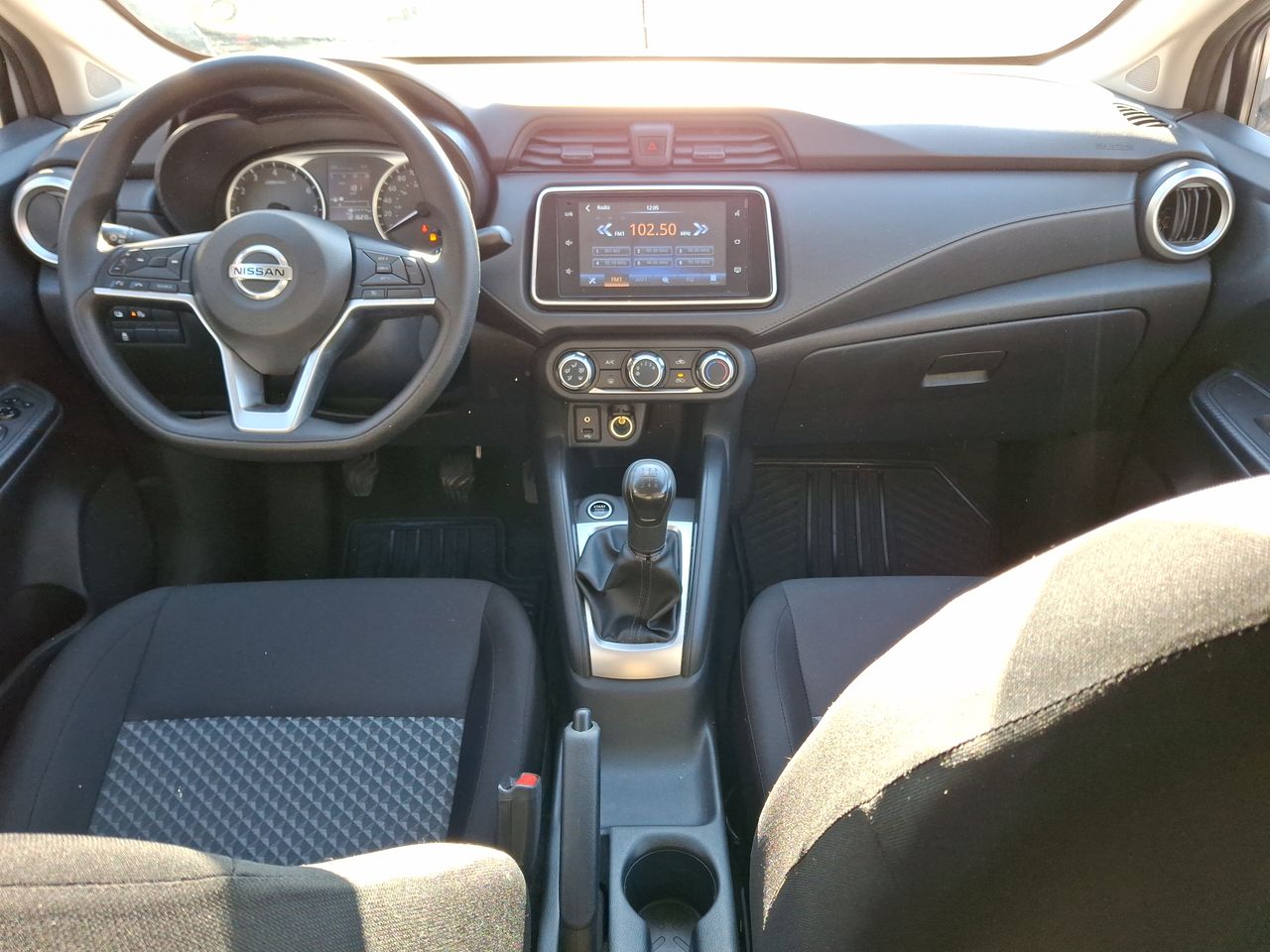 NISSAN - 13