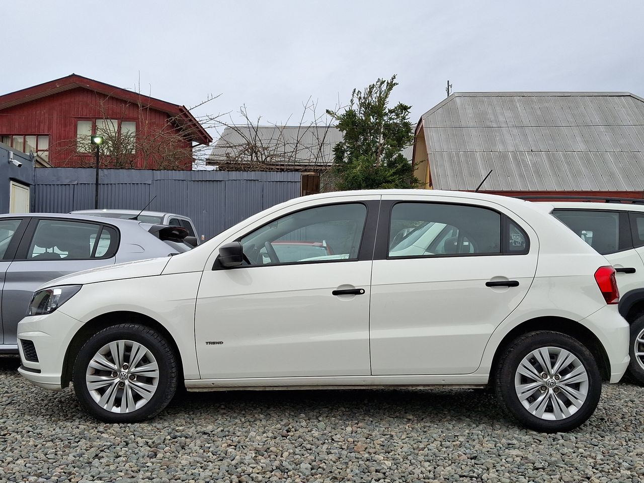 VOLKSWAGEN - 5