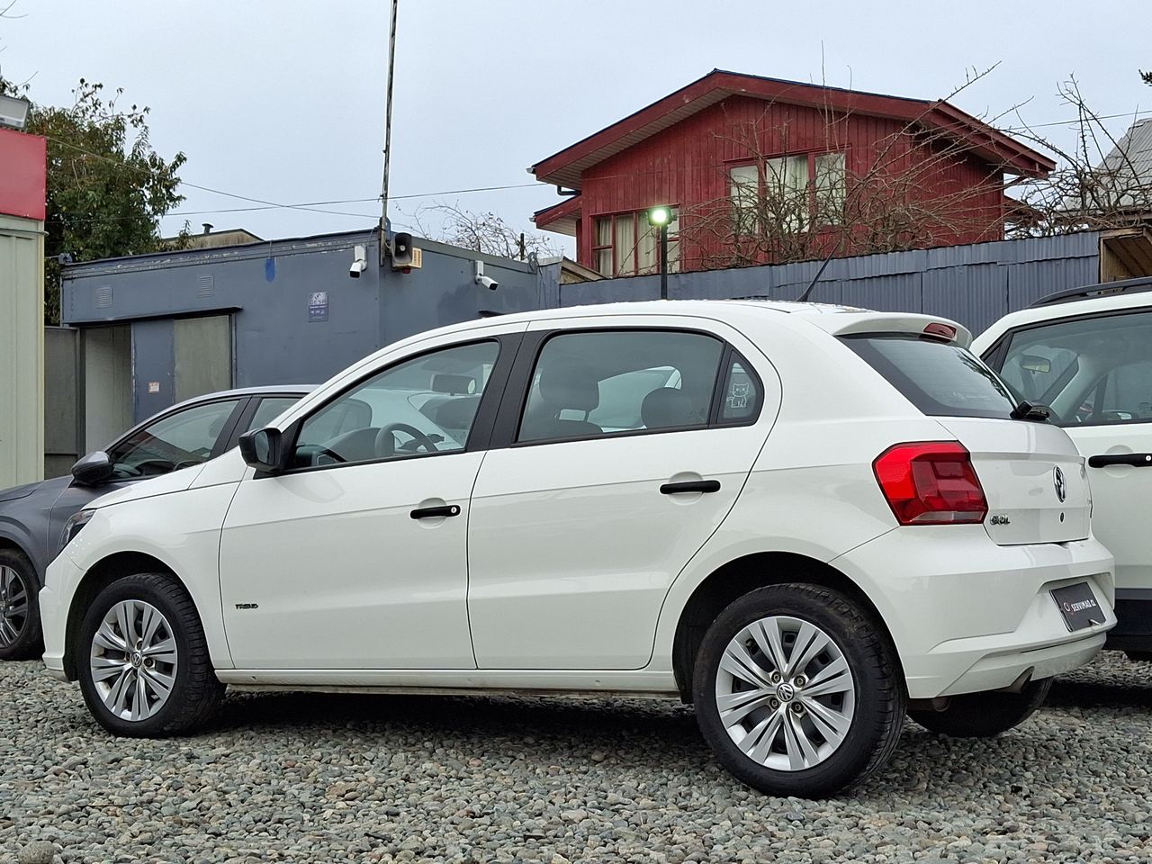 VOLKSWAGEN - 6