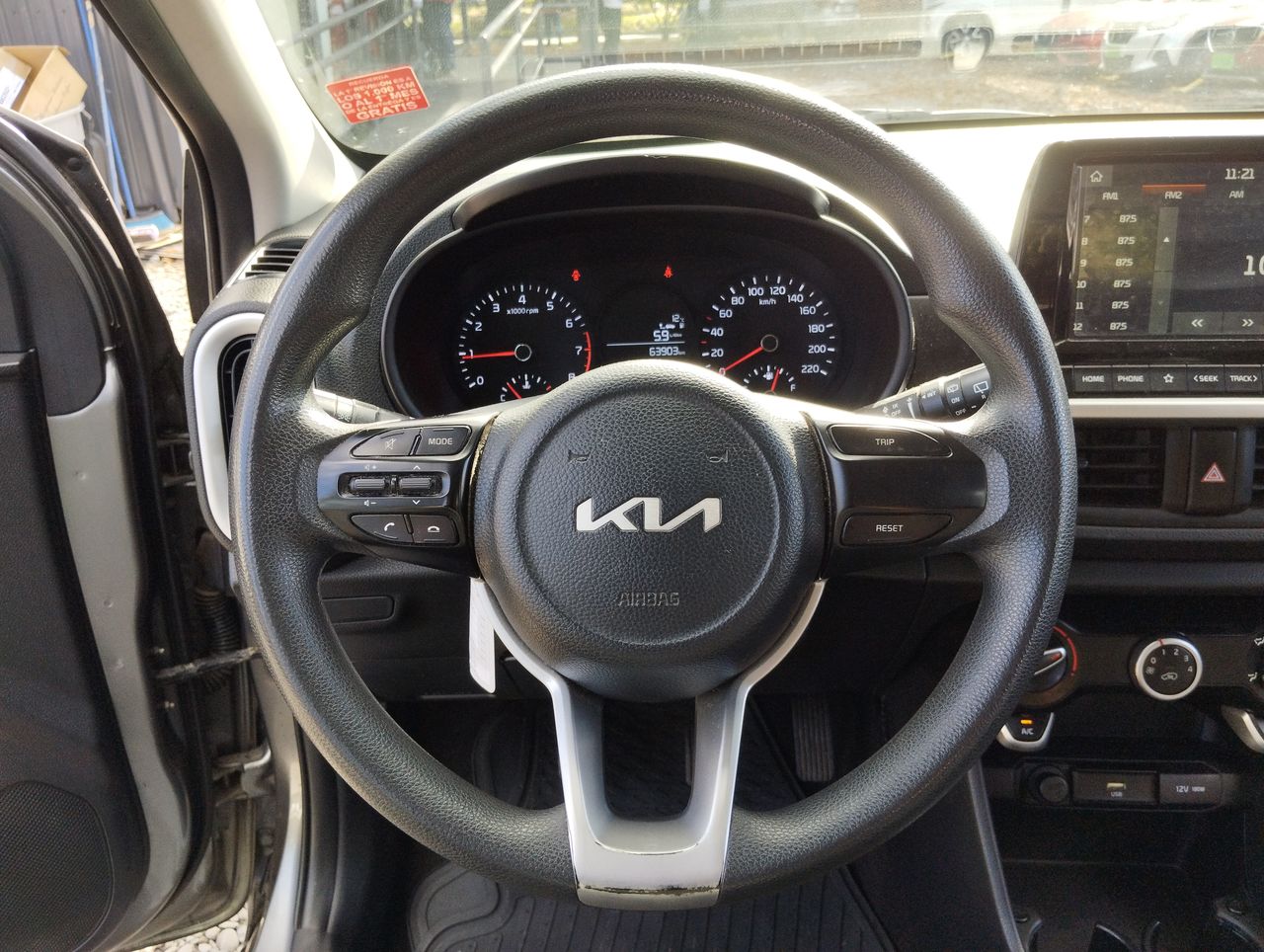 KIA - 25