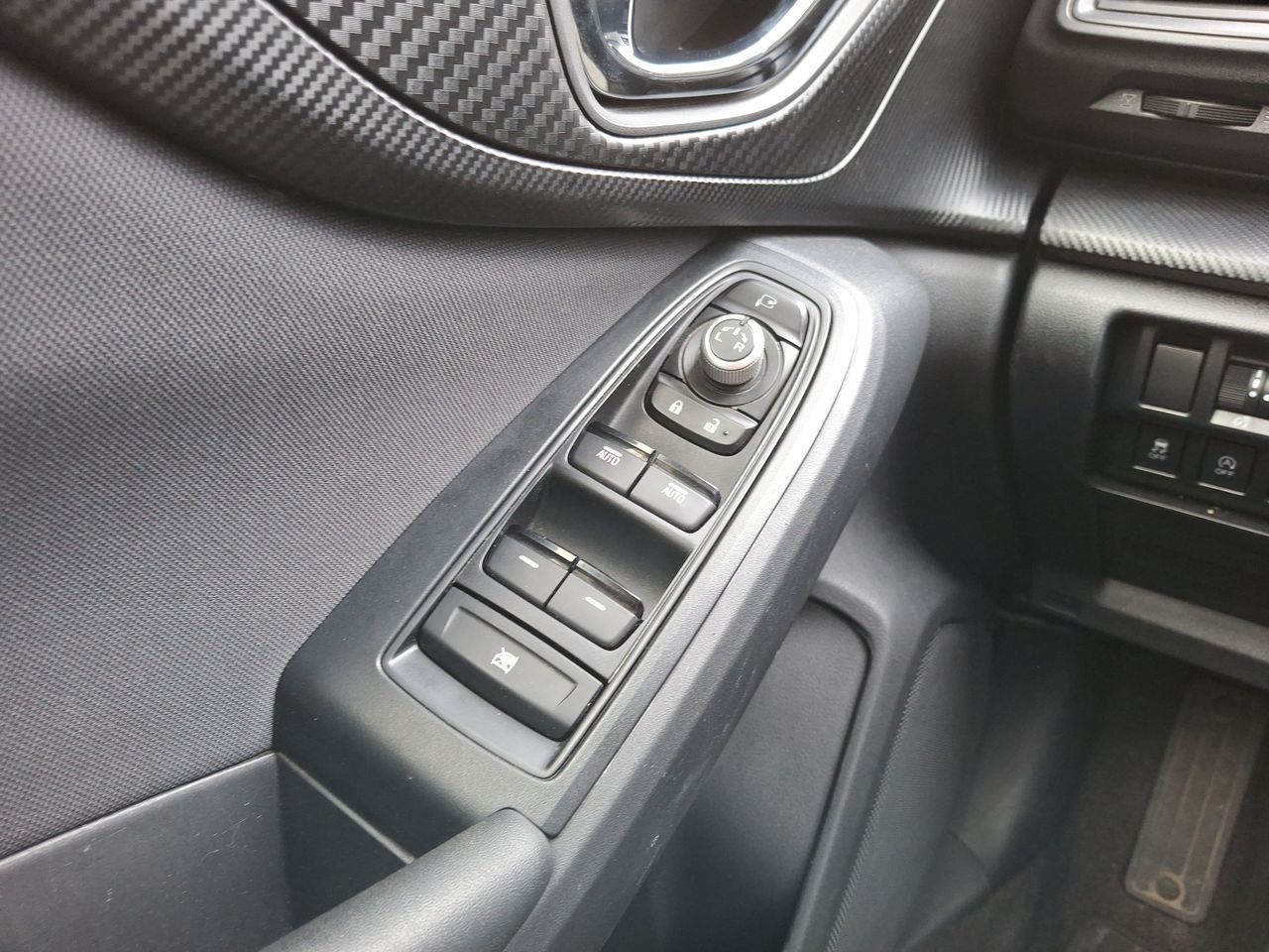 SUBARU - 24