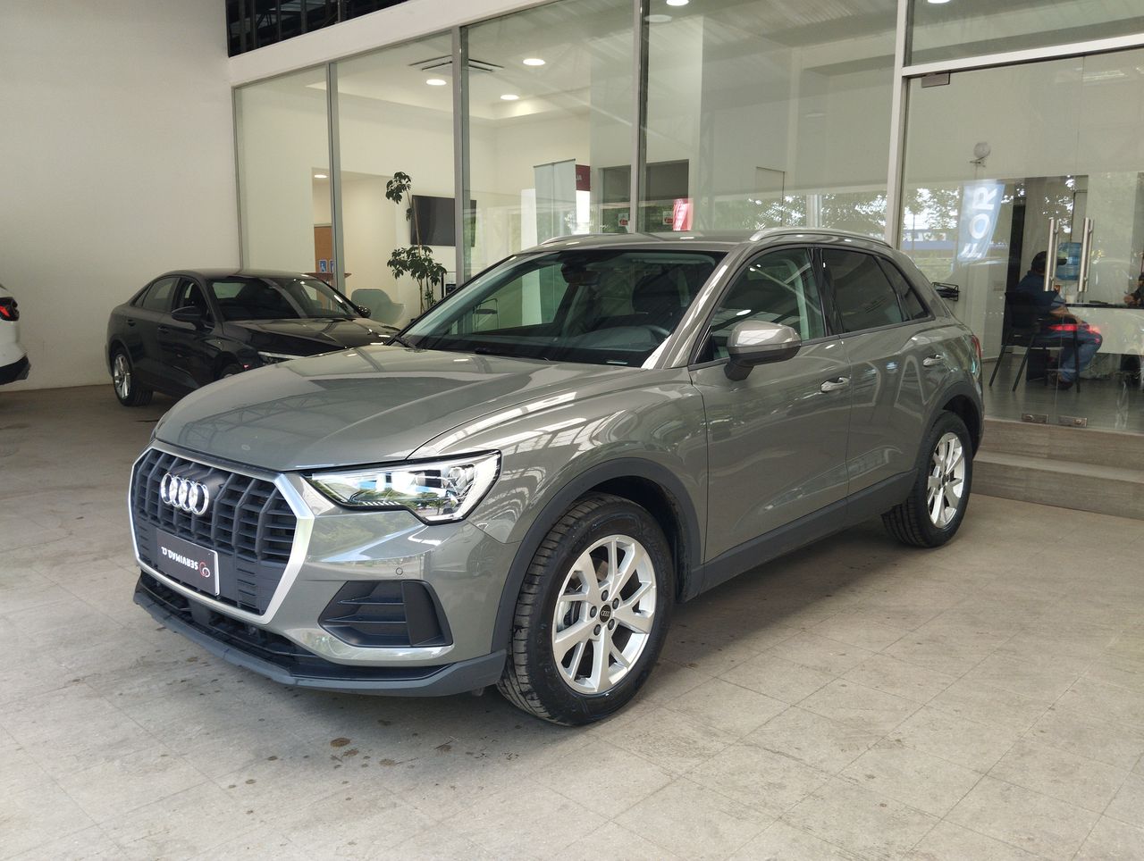 AUDI - 8