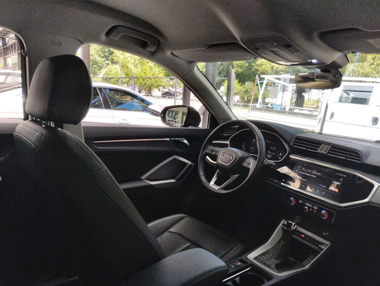 AUDI - 20
