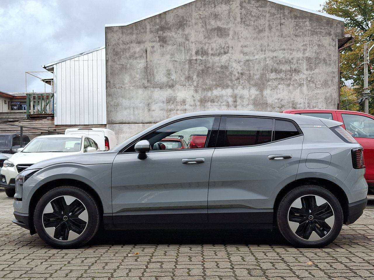 VOLVO - 5