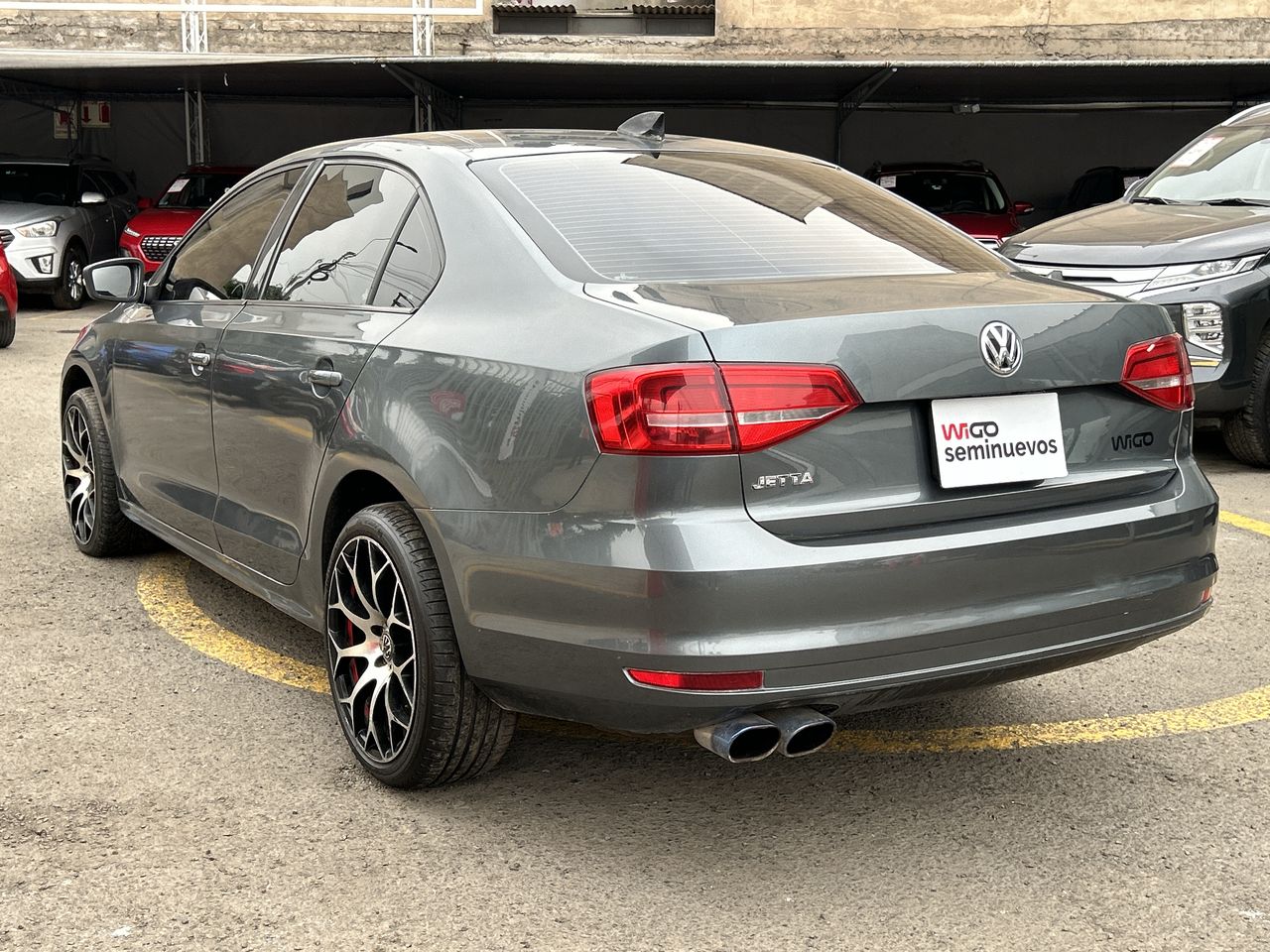 VOLKSWAGEN - 5