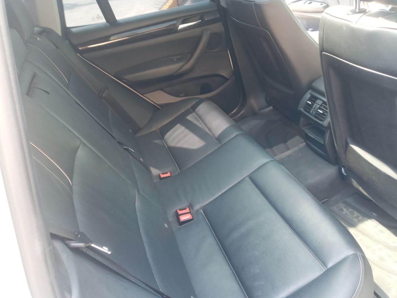 BMW - 30