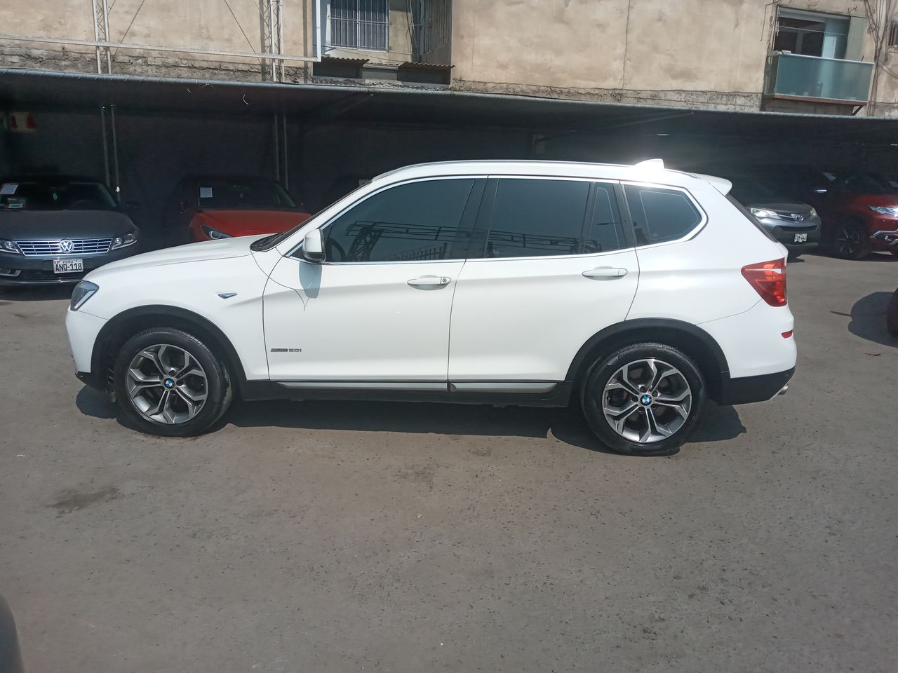 BMW - 1