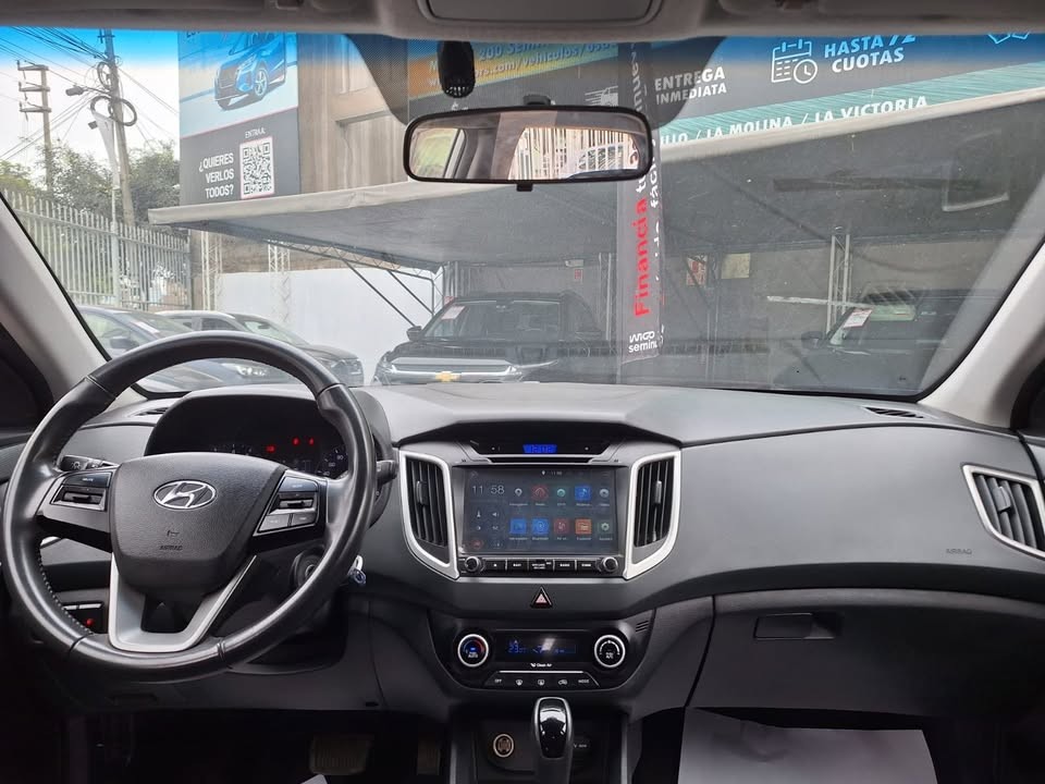 HYUNDAI - 9