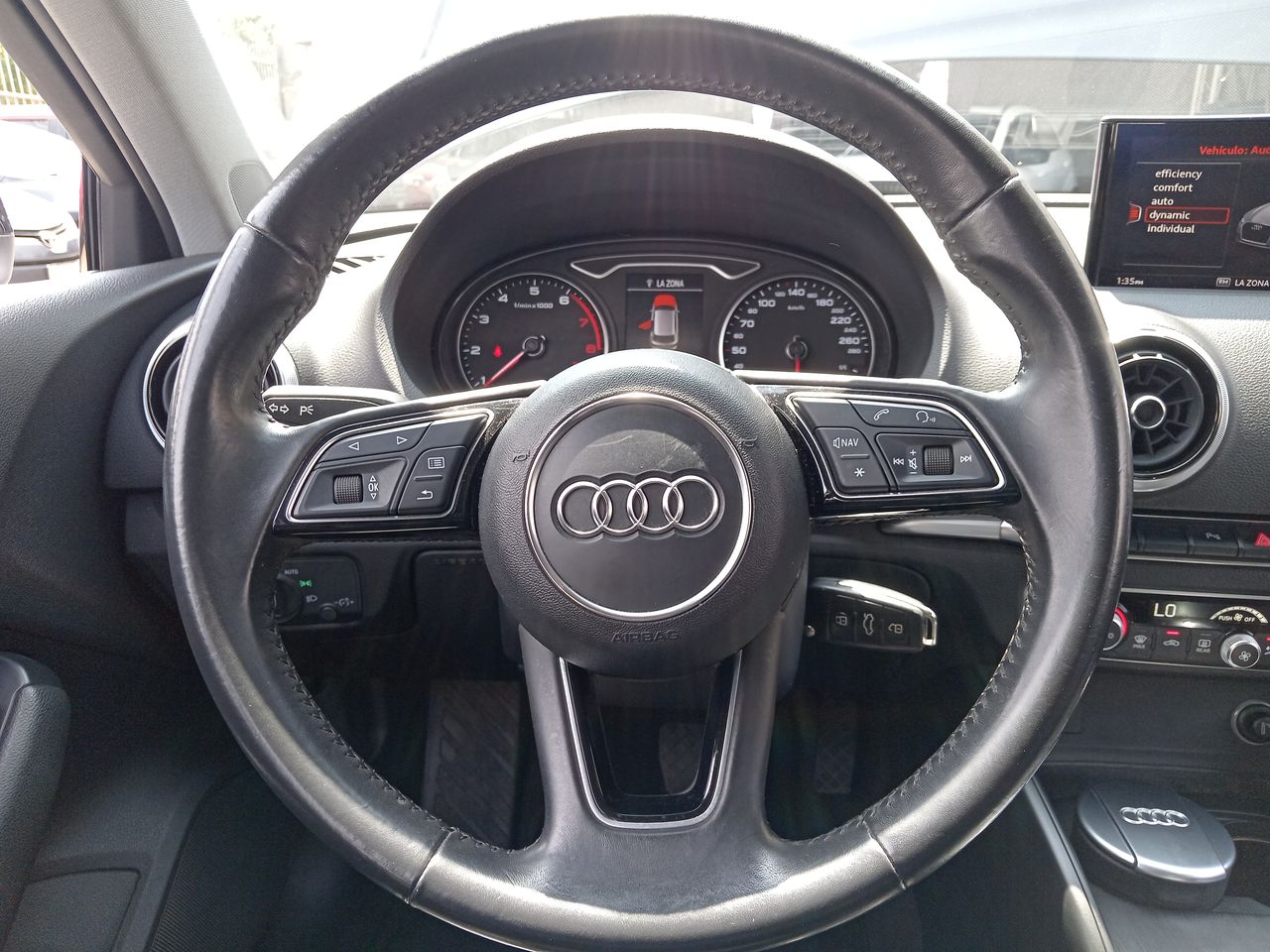 AUDI - 20