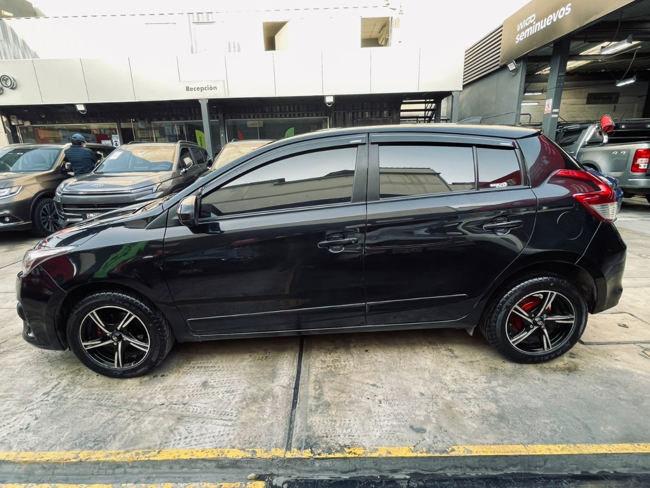 TOYOTA - 3