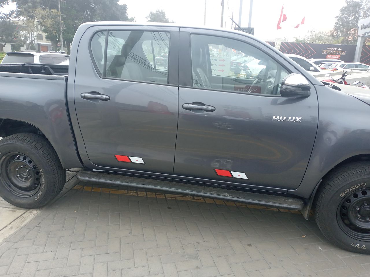 TOYOTA - 8
