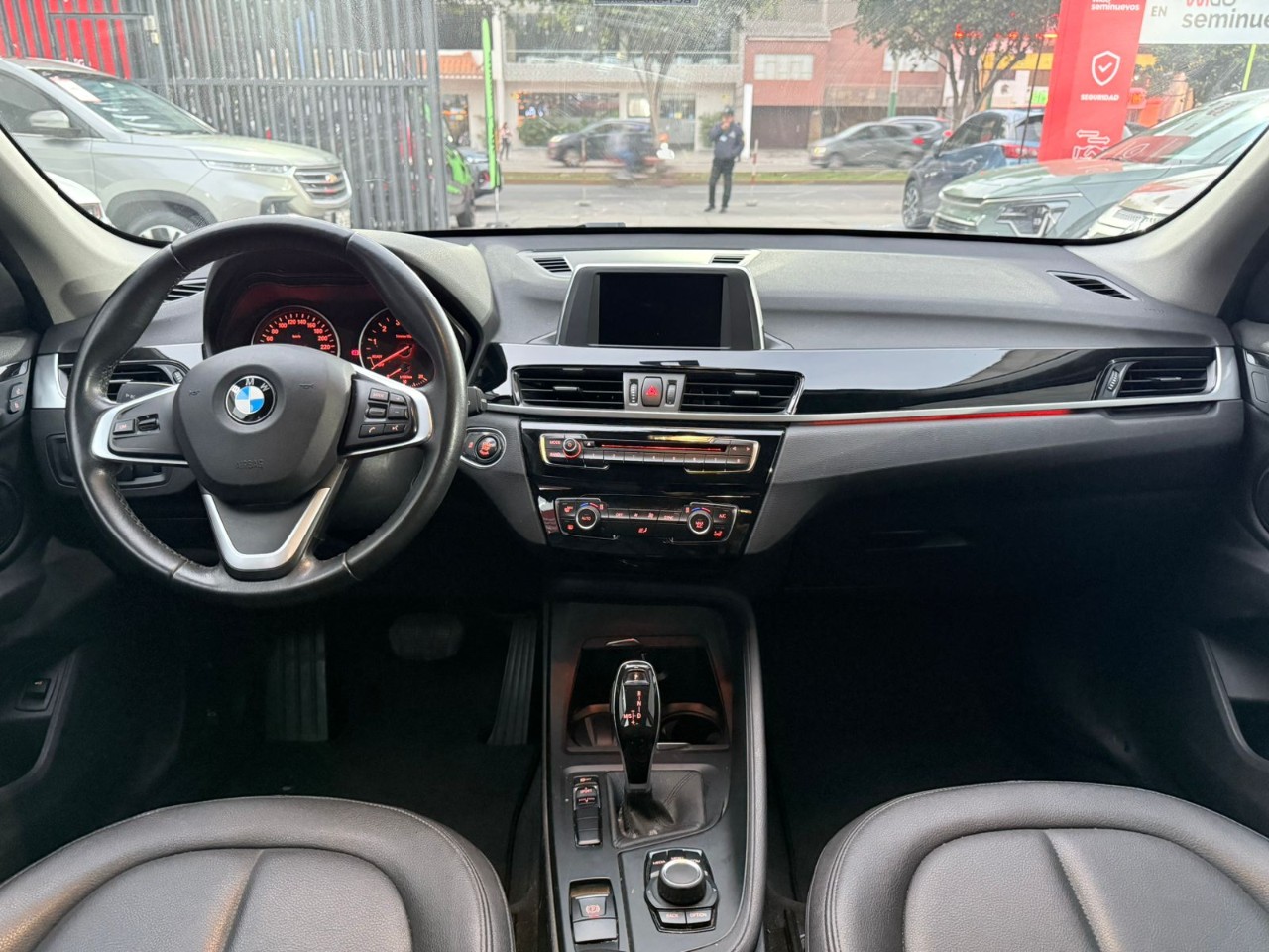 BMW - 6