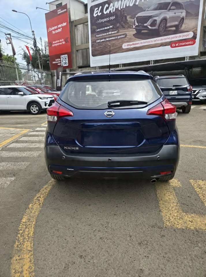 NISSAN - 4