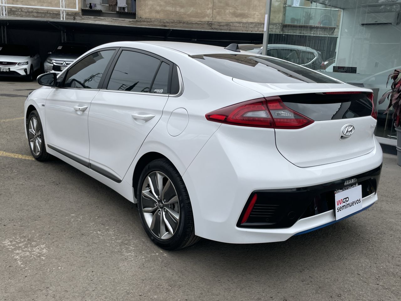 HYUNDAI - 5