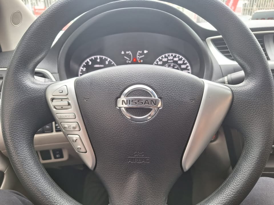 NISSAN - 9
