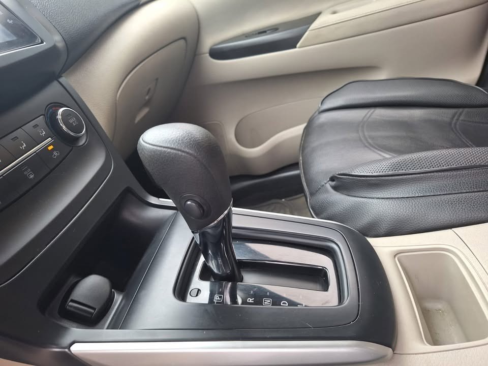 NISSAN - 12