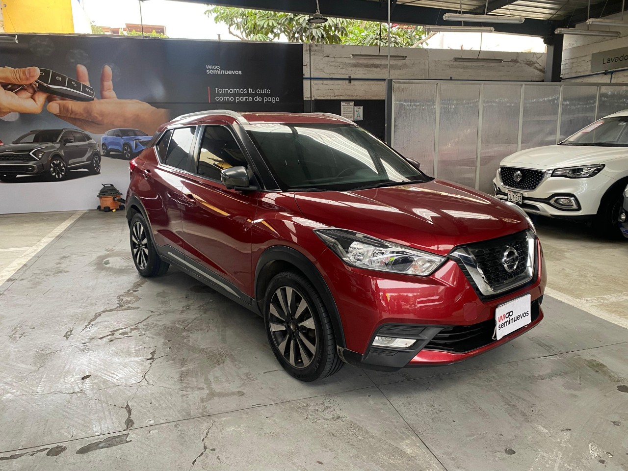 NISSAN - 6