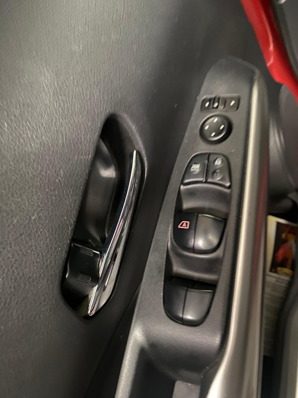 NISSAN - 18