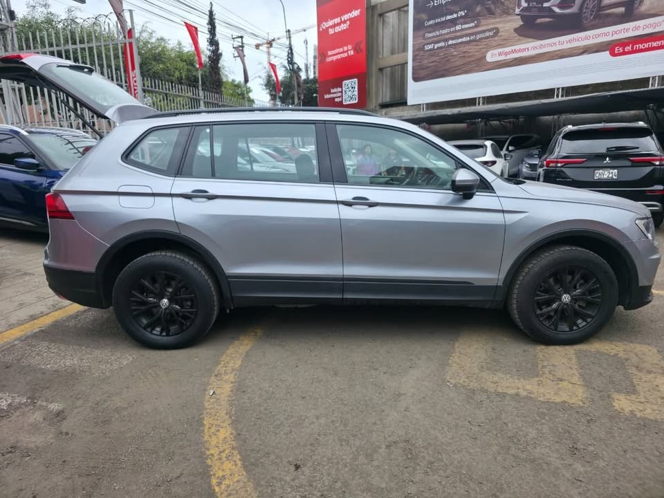 VOLKSWAGEN - 5