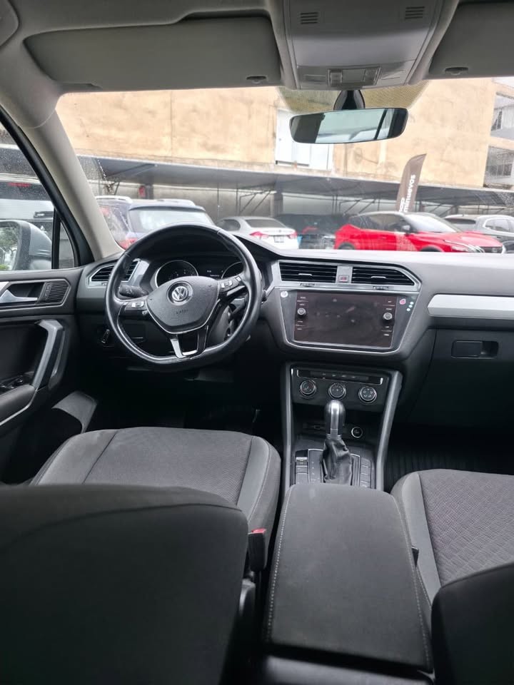 VOLKSWAGEN TIGUAN ALL SPACE