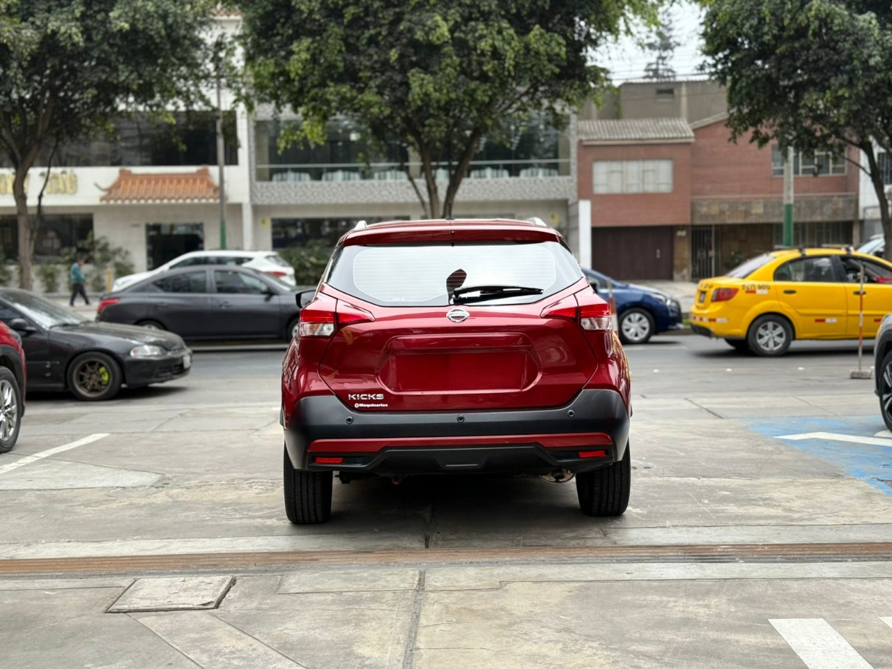 NISSAN - 2