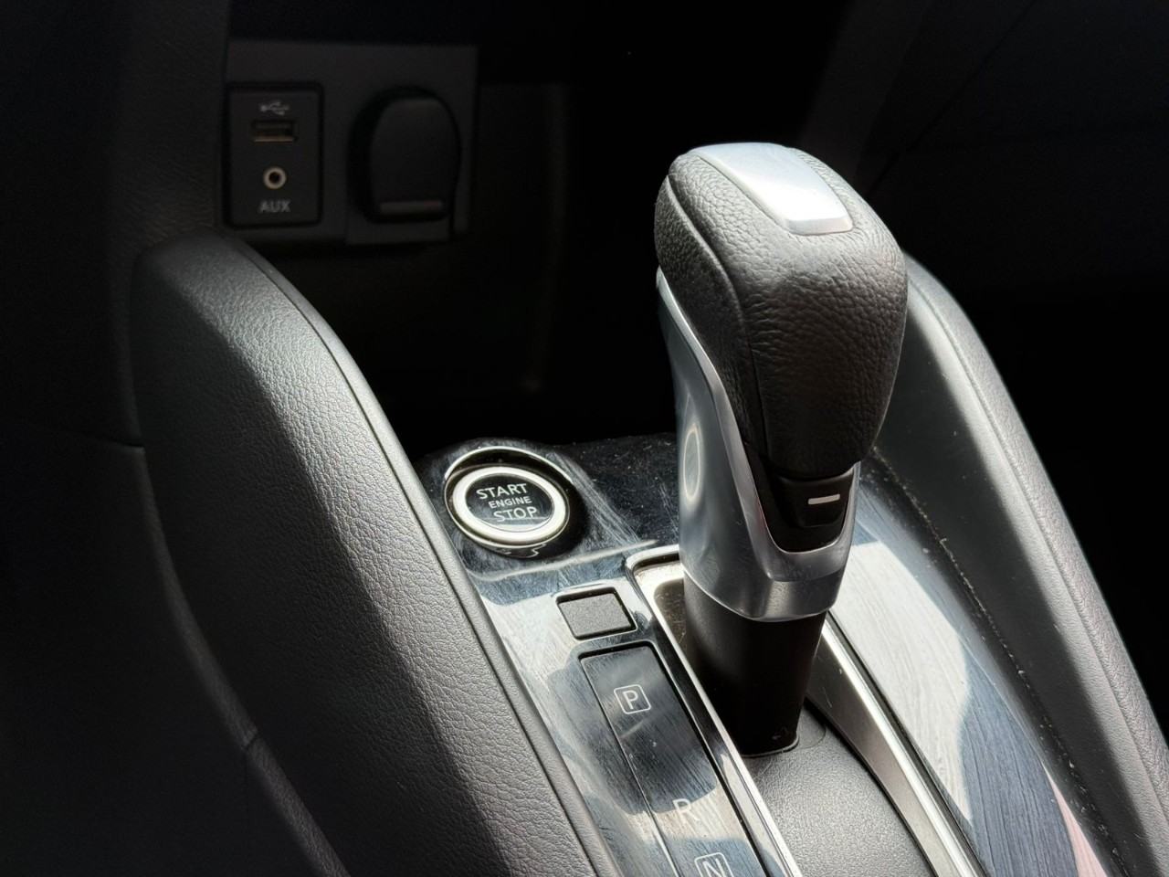 NISSAN - 8
