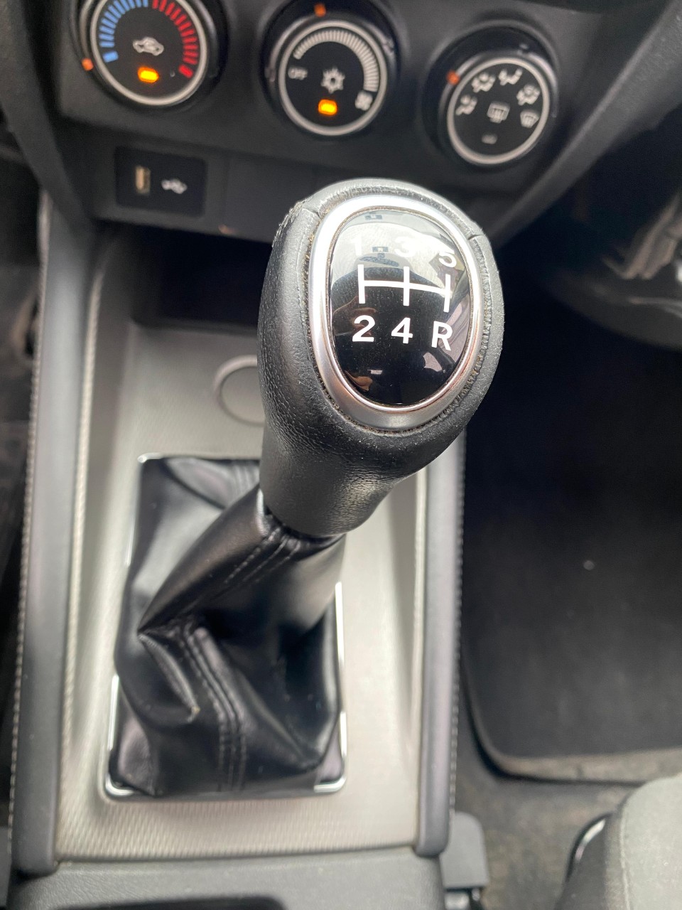 MITSUBISHI - 11