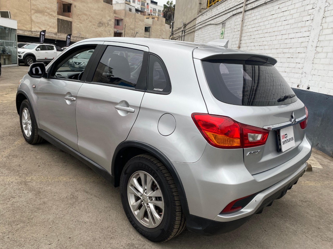 MITSUBISHI - 3