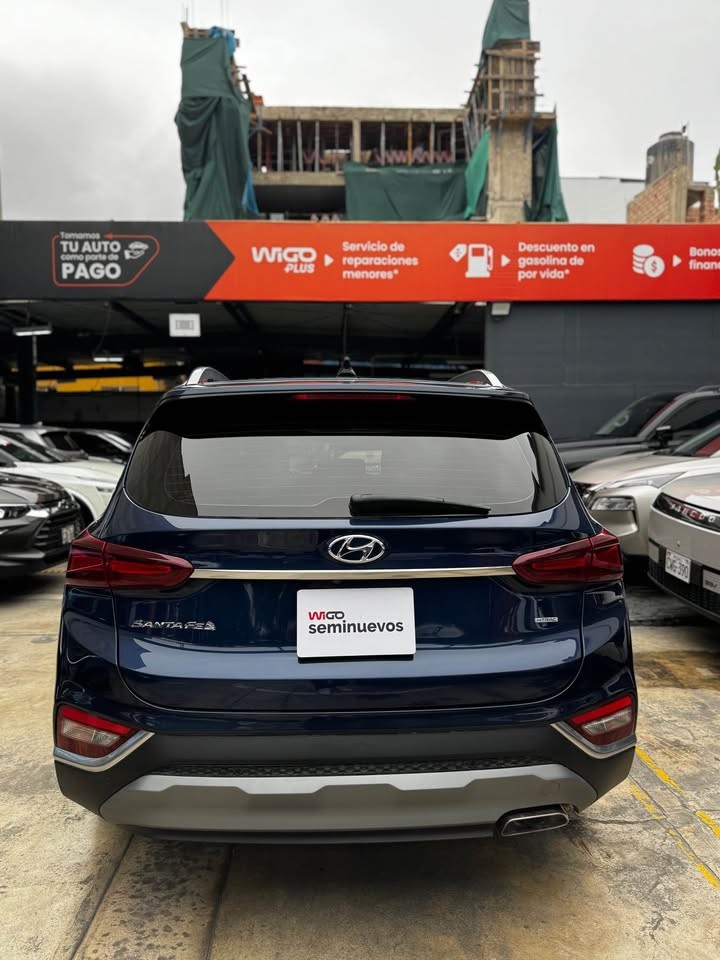 HYUNDAI - 4