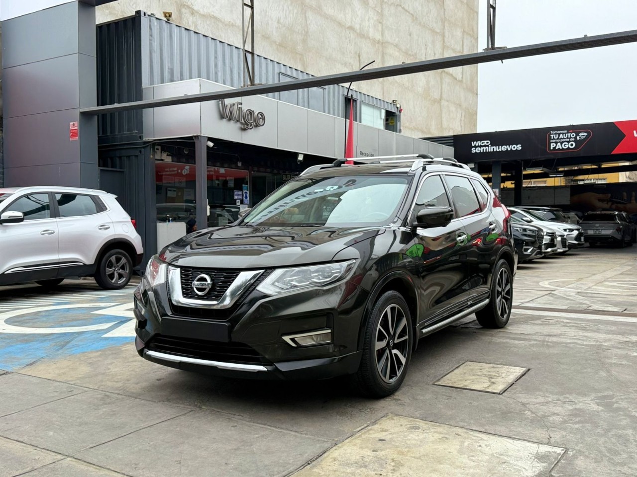 NISSAN