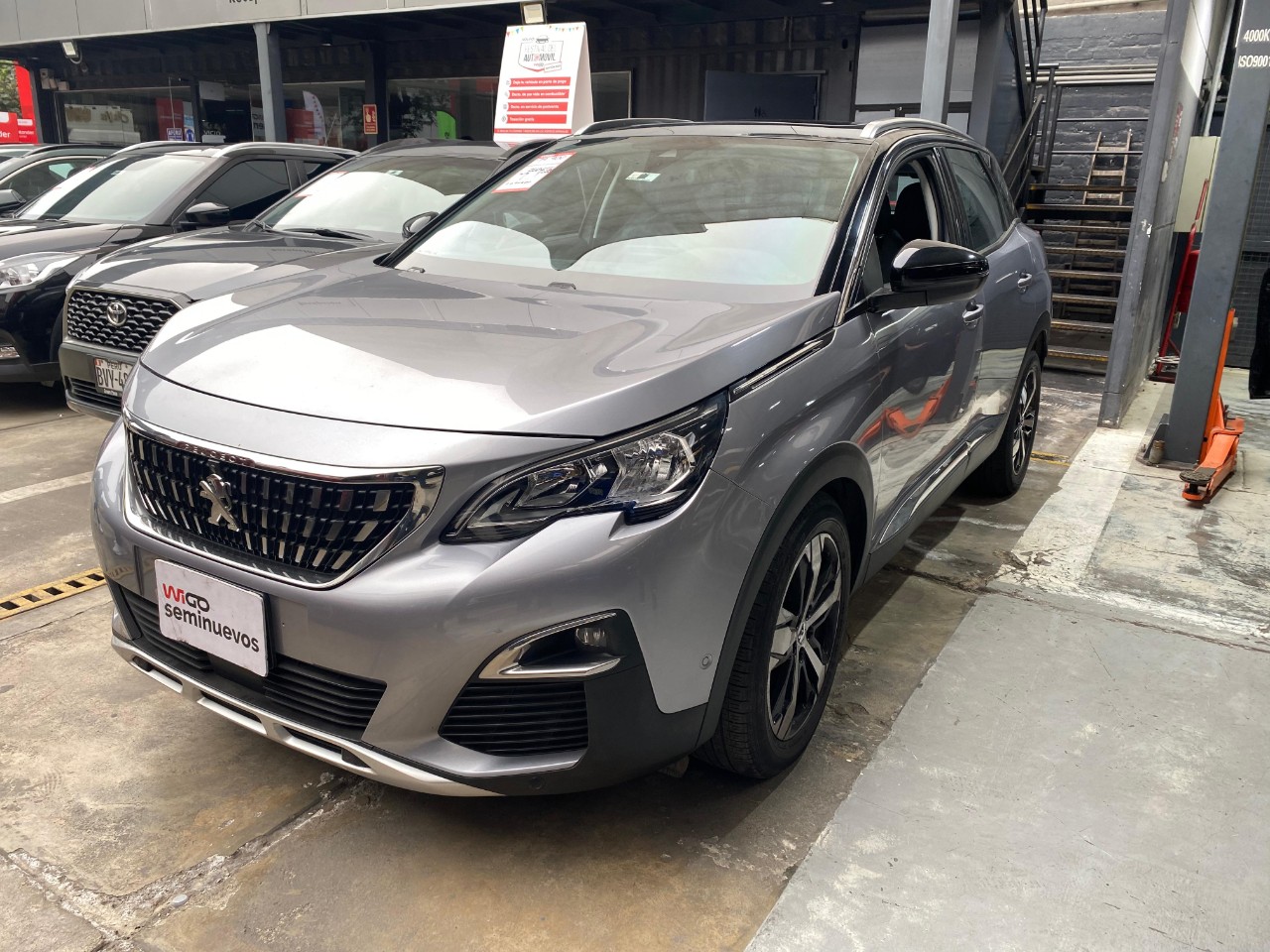 PEUGEOT