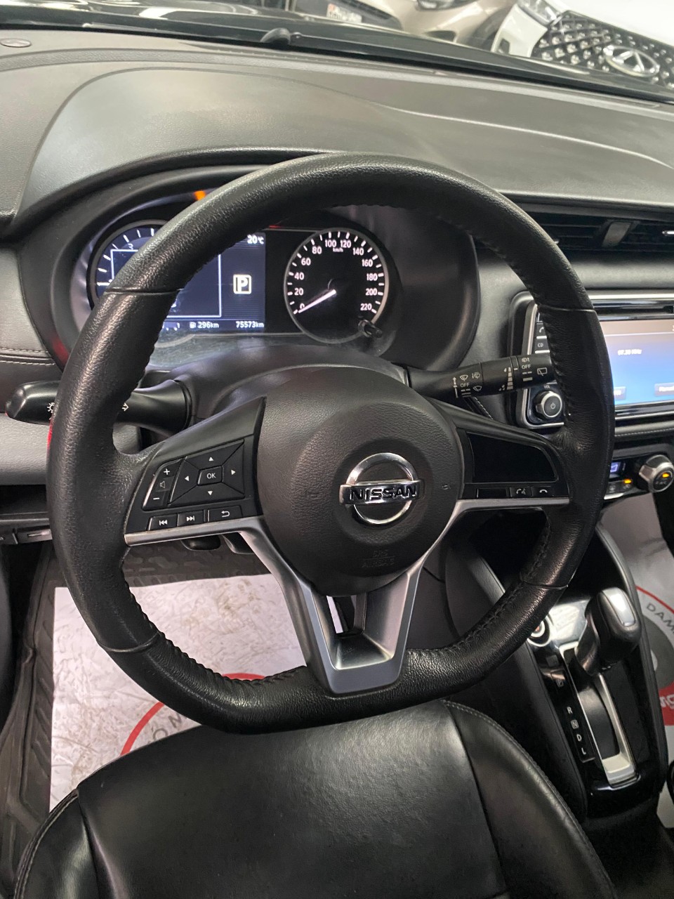 NISSAN - 8