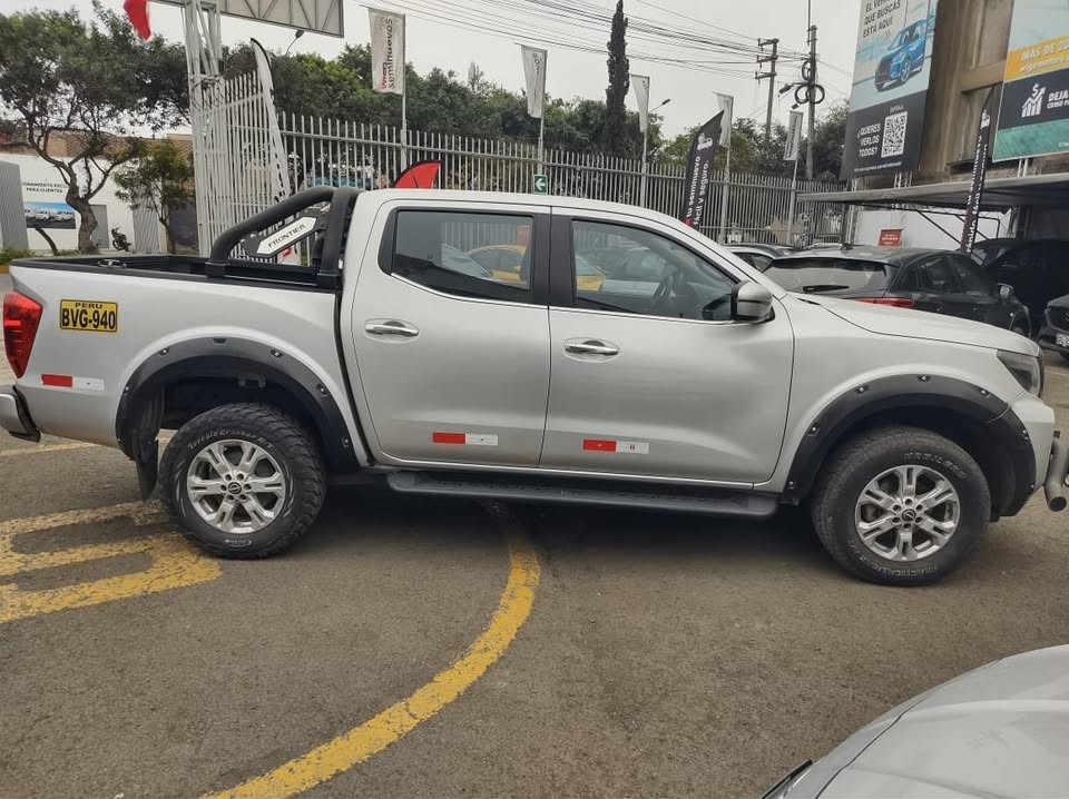 NISSAN - 5