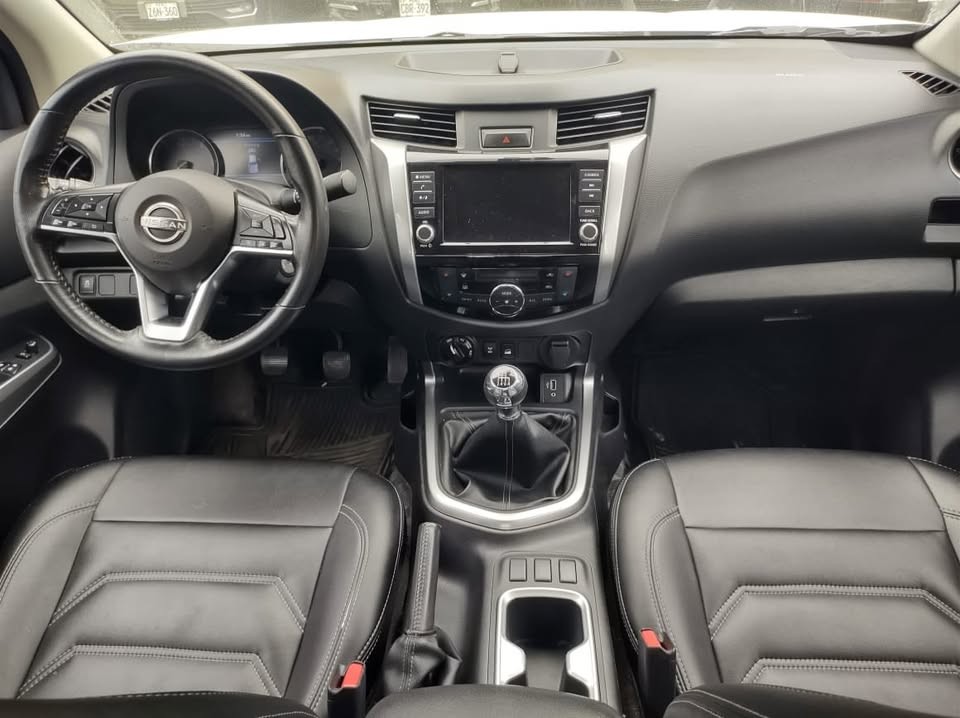 NISSAN - 8