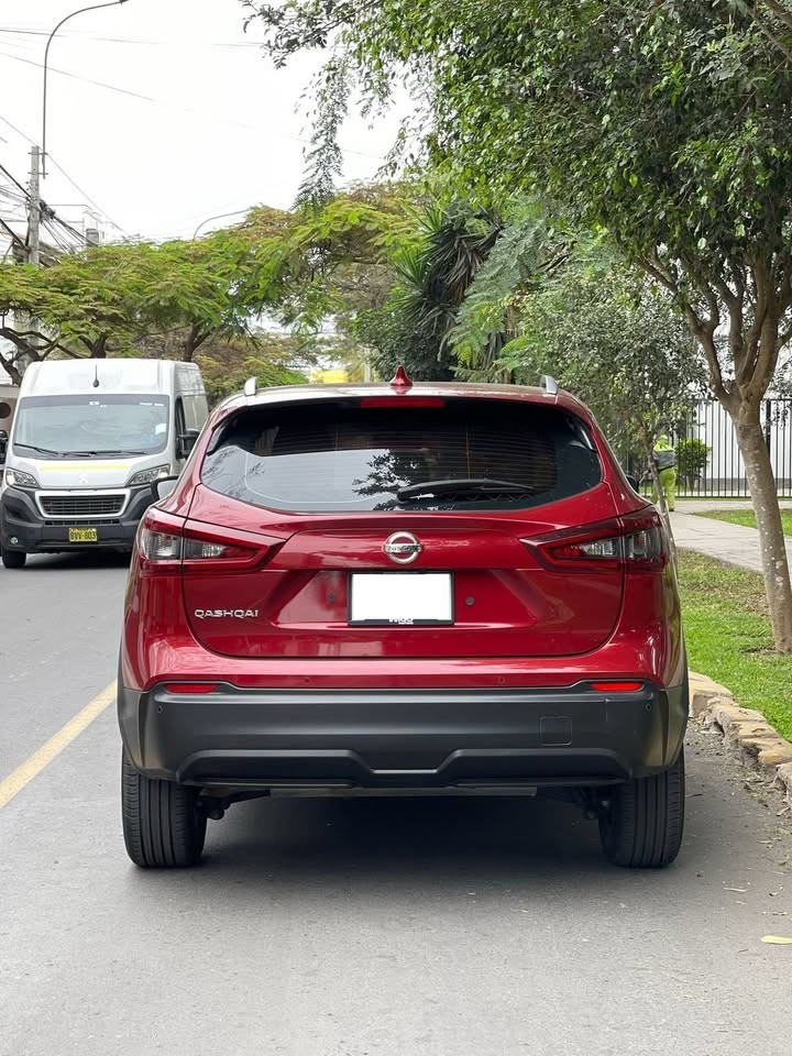 NISSAN - 5
