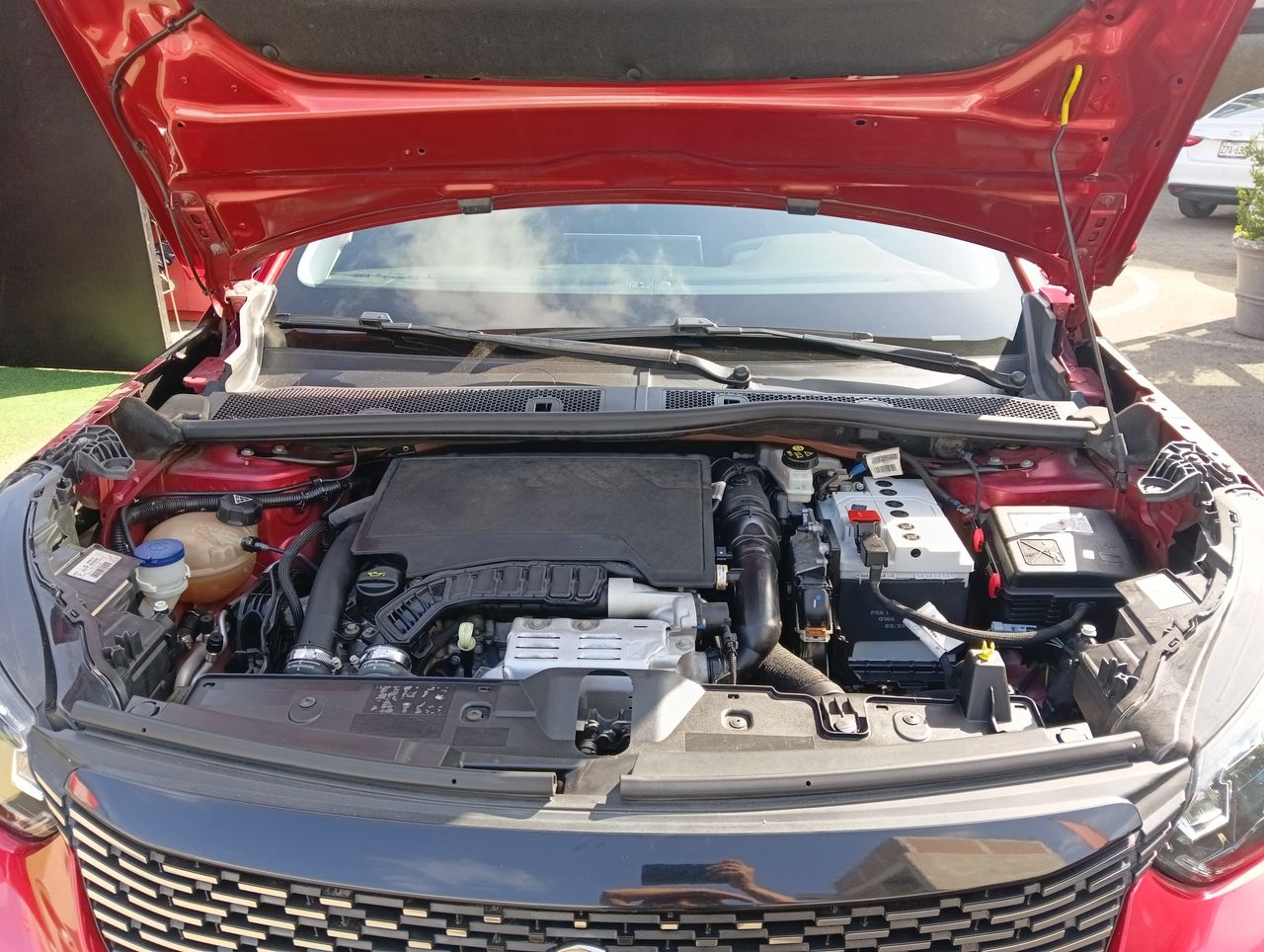 PEUGEOT 2008 1200 GASOLINA 5P SUV,TODOTERRENOS