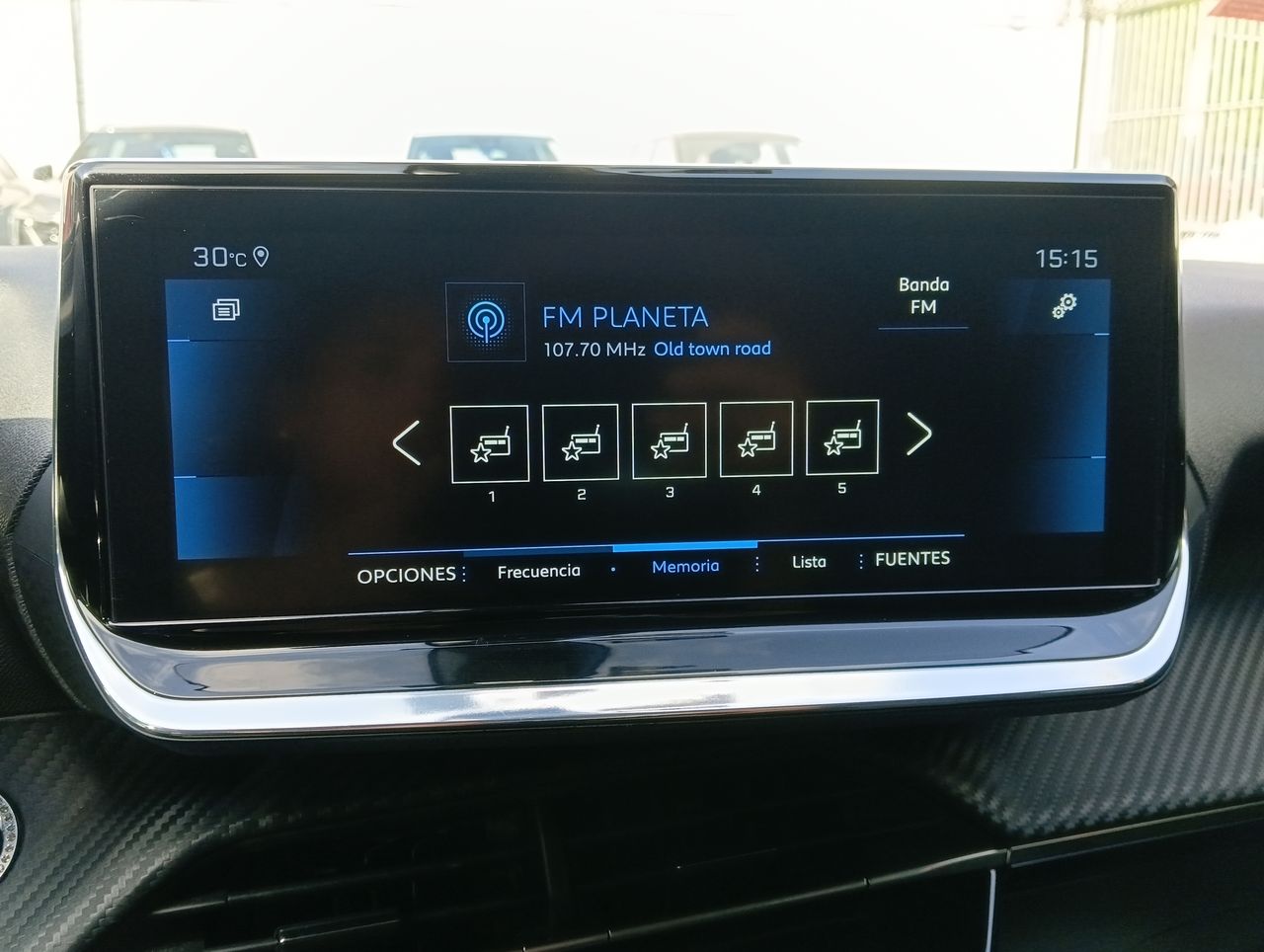 PEUGEOT 2008 1200 GASOLINA 5P SUV,TODOTERRENOS