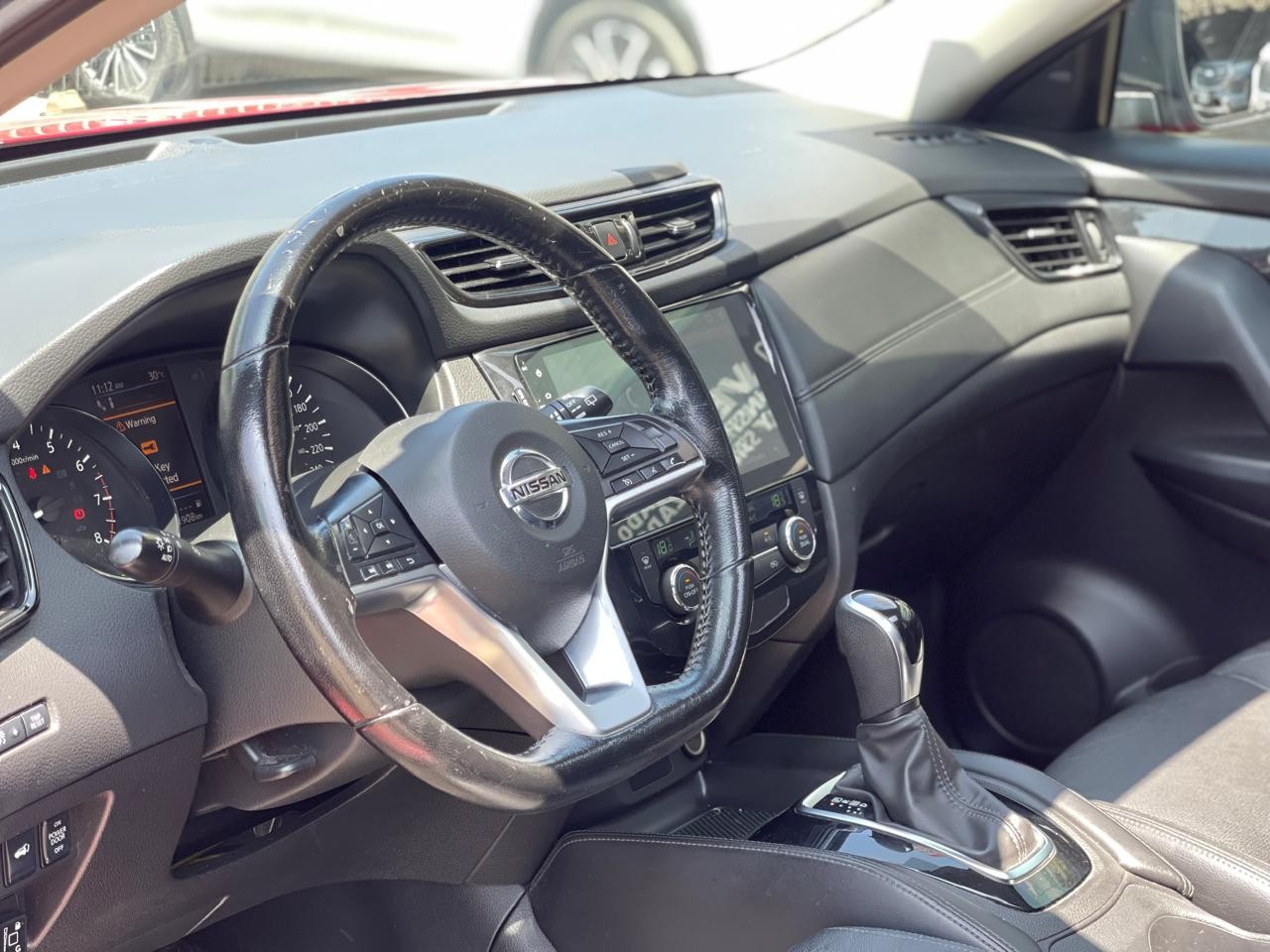 NISSAN - 13